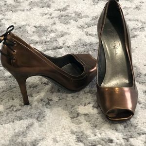 Jessica Simpson heels